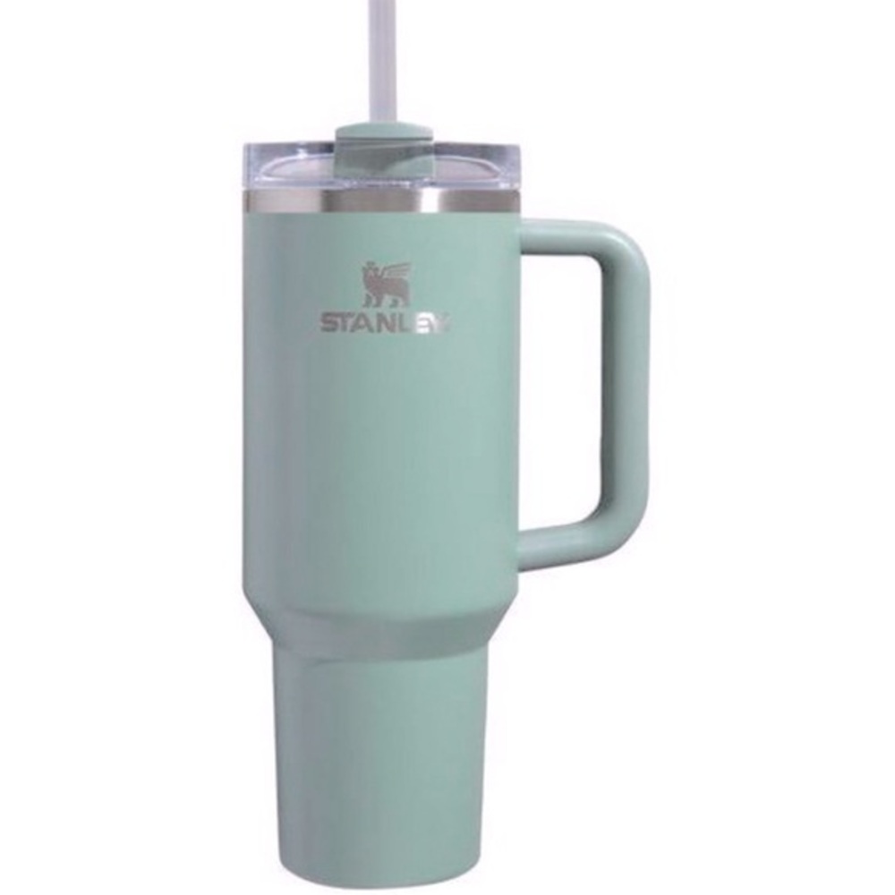 NWT Stanley Quencher H2.0 FlowState Tumbler 40oz, Shale